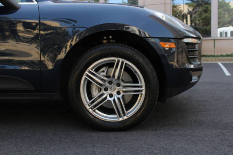 2016 Porsche Macan S
