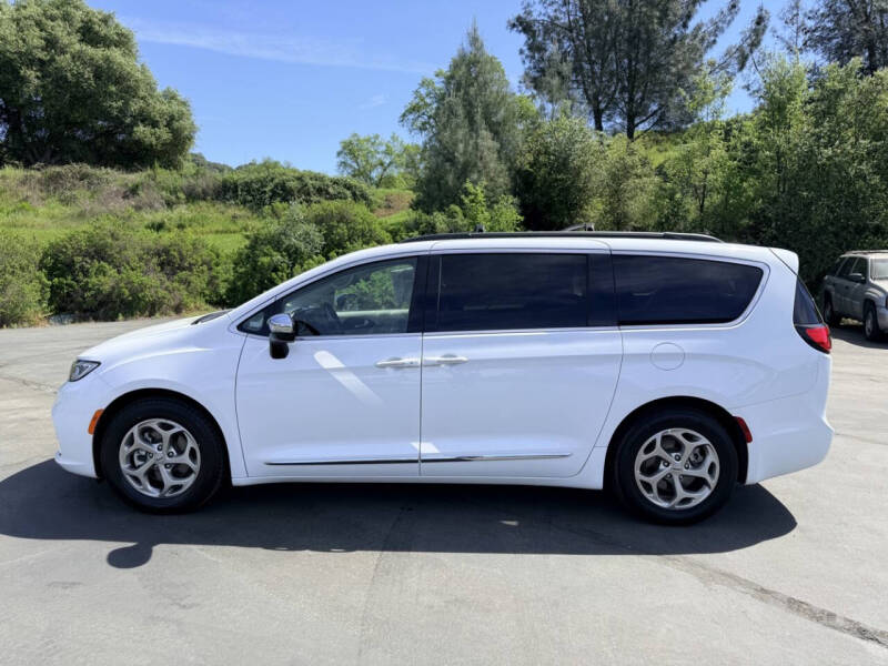 2023 Chrysler Pacifica Limited