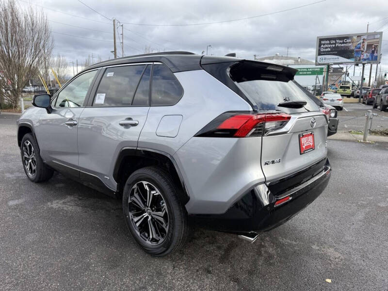 2025 Toyota RAV4 Plug-in Hybrid XSE
