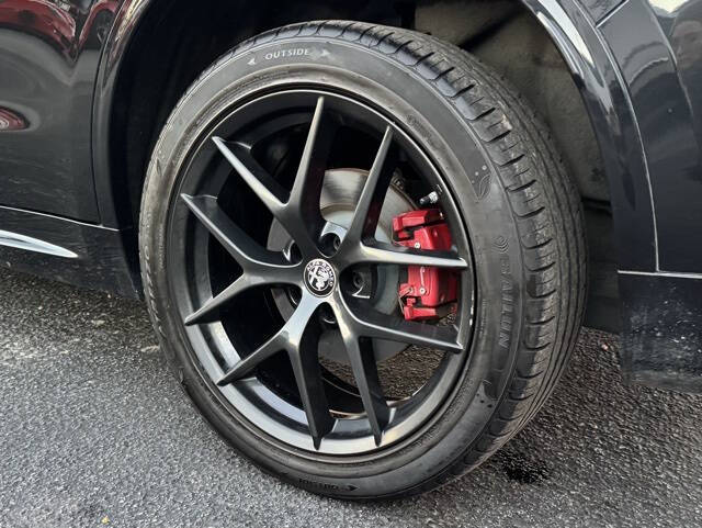 2020 Alfa Romeo Stelvio Ti Sport