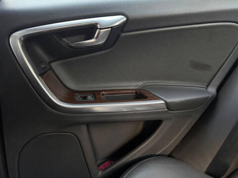 2016 Volvo S60 T5 Premier