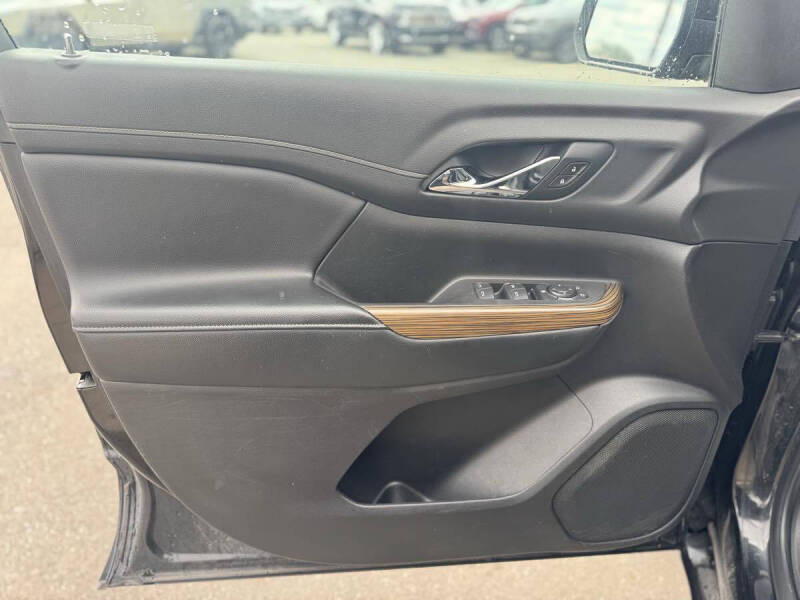2020 GMC Acadia SLE