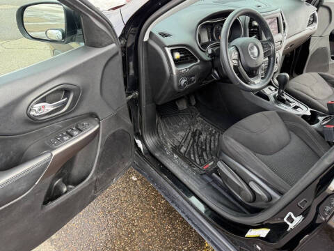 2019 Jeep Cherokee Latitude