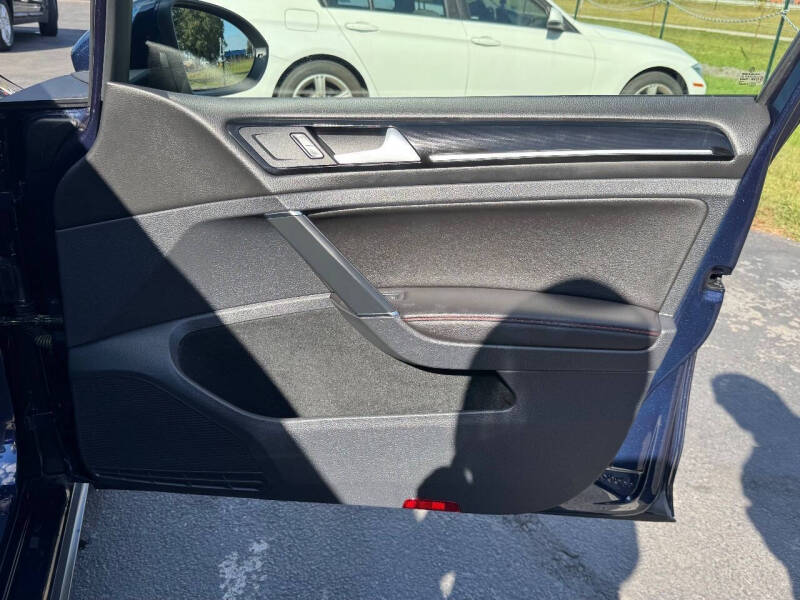 2015 Volkswagen Golf GTI SE