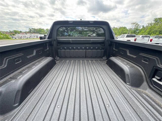 2025 GMC Sierra EV Denali