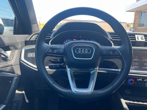 2024 Audi Q3 quattro S line Prem Plus 45 TFSI
