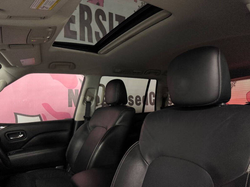 2021 Infiniti QX80 Luxe