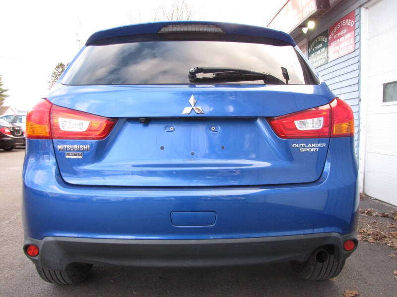 2017 Mitsubishi Outlander Sport LE