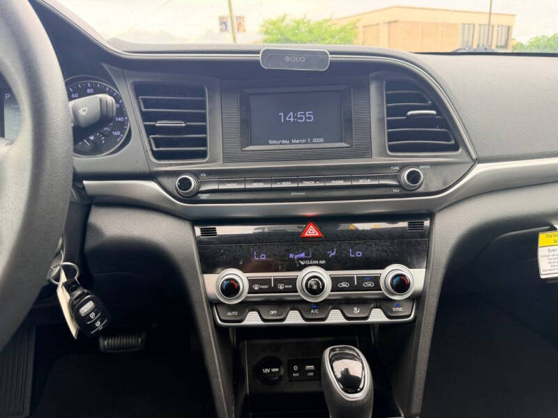 2020 Hyundai Elantra