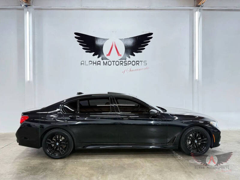 2018 BMW 7 Series 740i