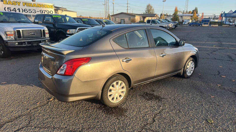2018 Nissan Versa