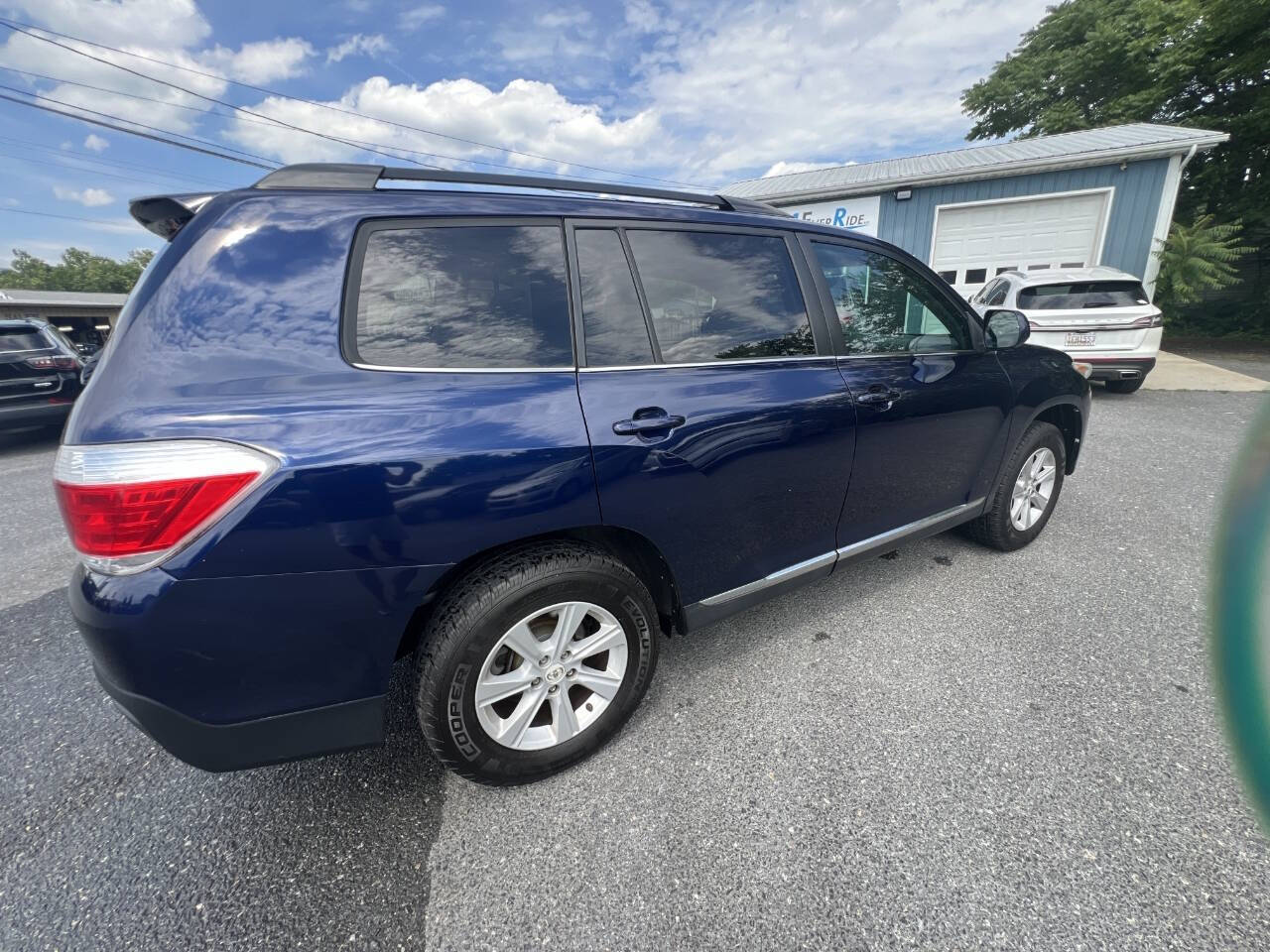 2011 Toyota Highlander for sale at 4 Ever Ride in Waynesboro, PA