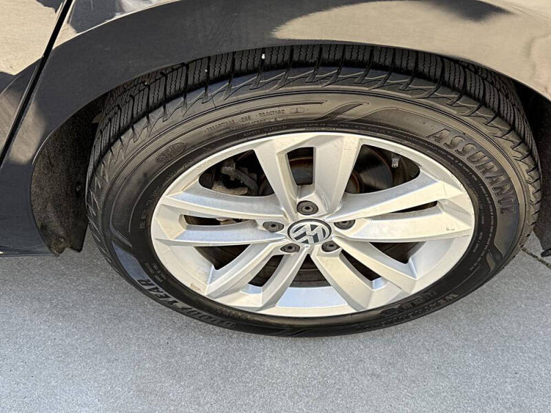 2020 Volkswagen Passat SE