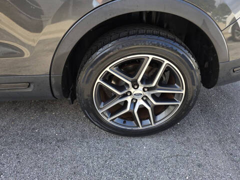2019 Ford Explorer Sport