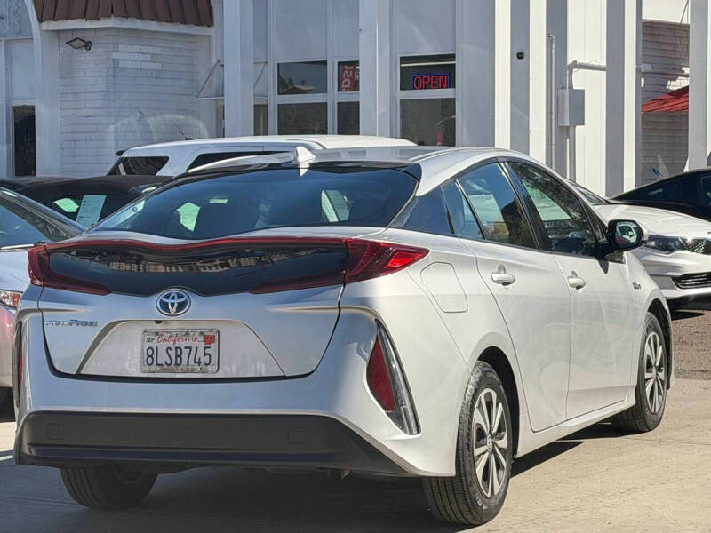 2019 Toyota Prius Prime Plus