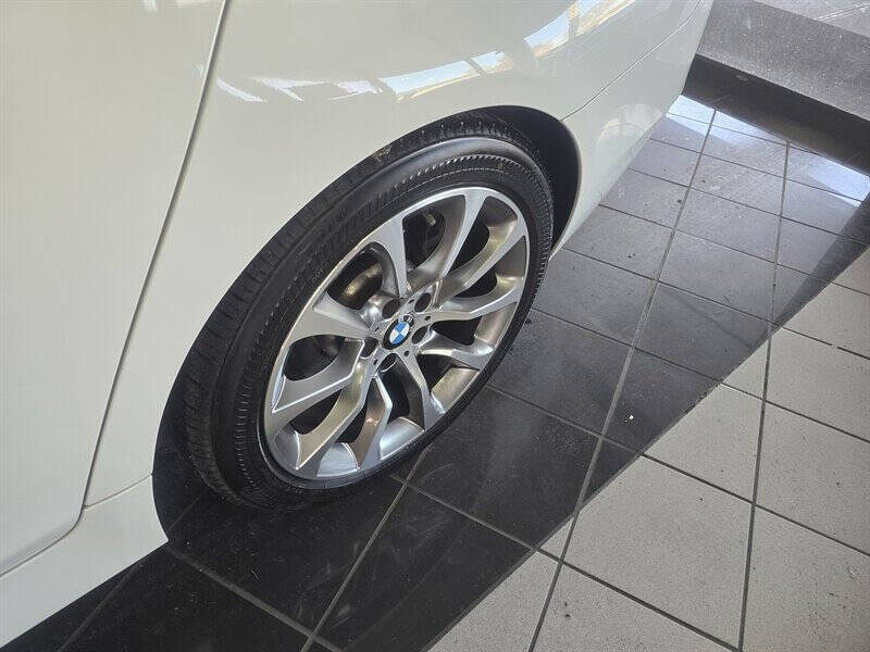 2016 BMW 5 Series 528i xDrive