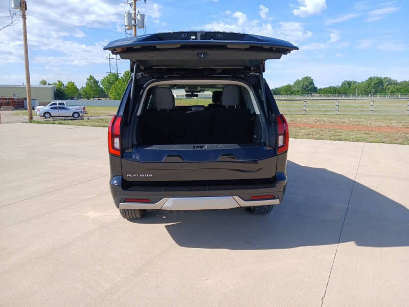 2025 Ford Expedition Platinum