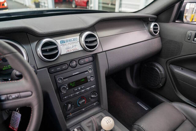 2009 Ford Shelby GT500 21