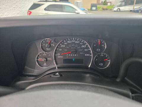 2025 Chevrolet Express 2500