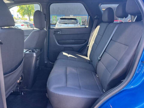 2011 Ford Escape XLT