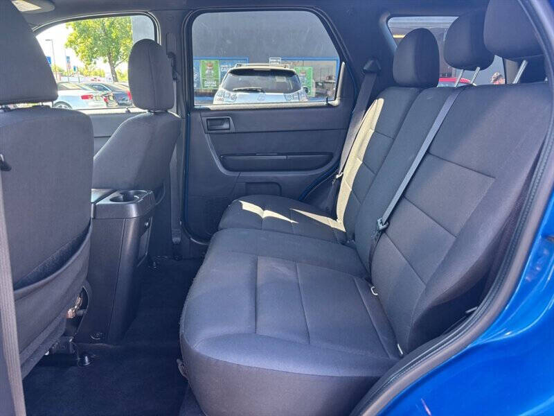 2011 Ford Escape XLT