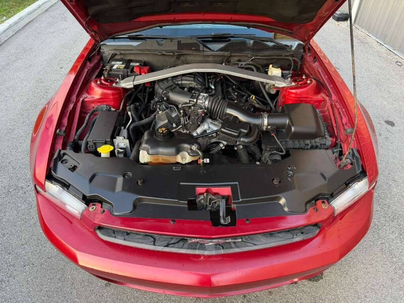 2012 Ford Mustang V6 Premium