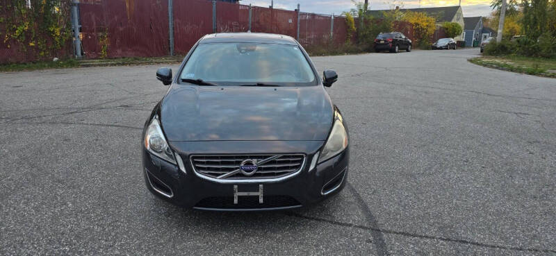 2012 Volvo S60 T5's photo