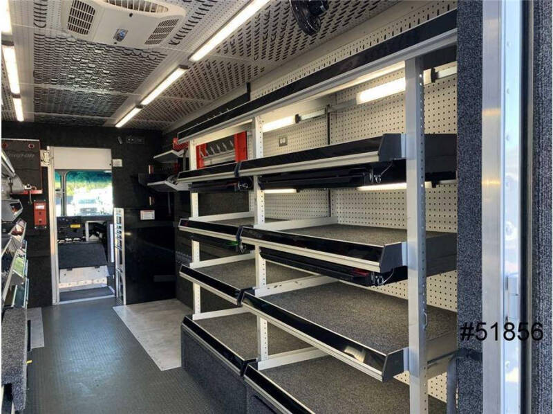 2016 Freightliner MT45 Chassis