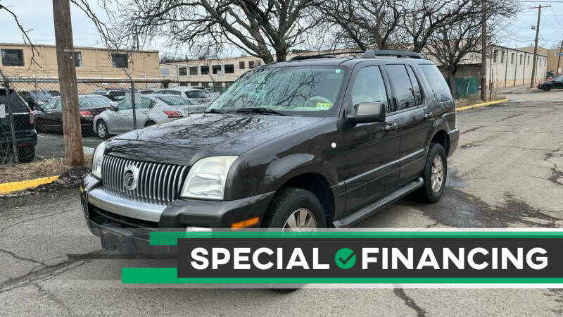 2006 Mercury Mountaineer for sale at Eastclusive Motors LLC in Hasbrouck Heights NJ