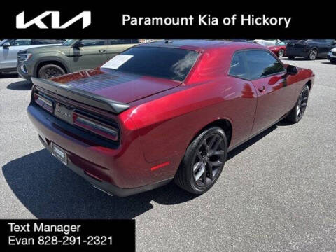 2021 Dodge Challenger SXT