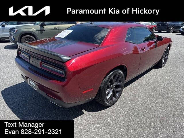 2021 Dodge Challenger SXT