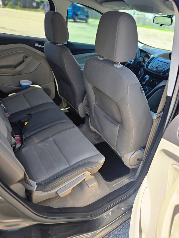 2015 Ford Escape SE