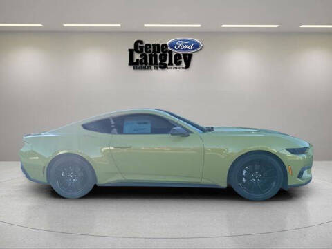 2025 Ford Mustang EcoBoost