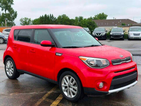 2017 Kia Soul +