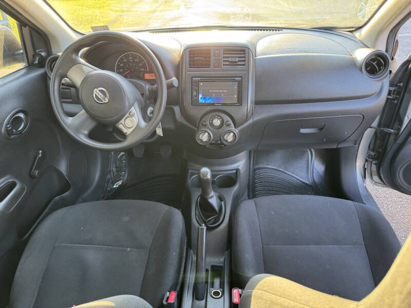 2013 Nissan Versa 1.6 SL