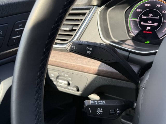 2024 Audi Q5 e quattro S line Premium 55 TFSI