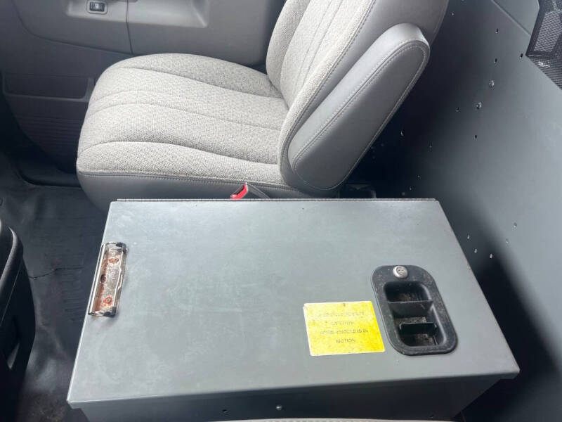 2020 Chevrolet Express 2500