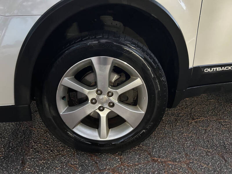 2014 Subaru Outback 2.5i Limited