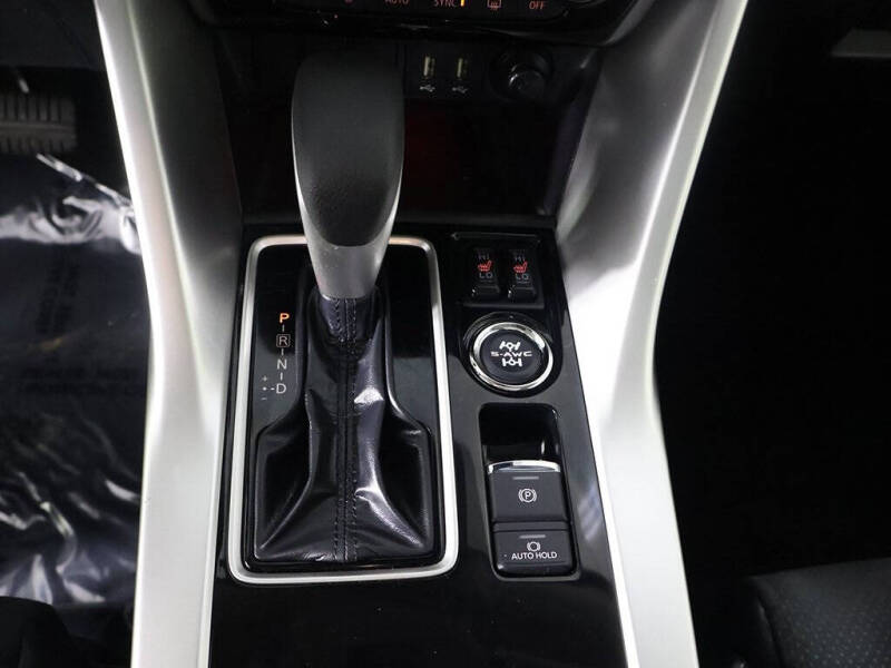 2024 Mitsubishi Eclipse Cross SE