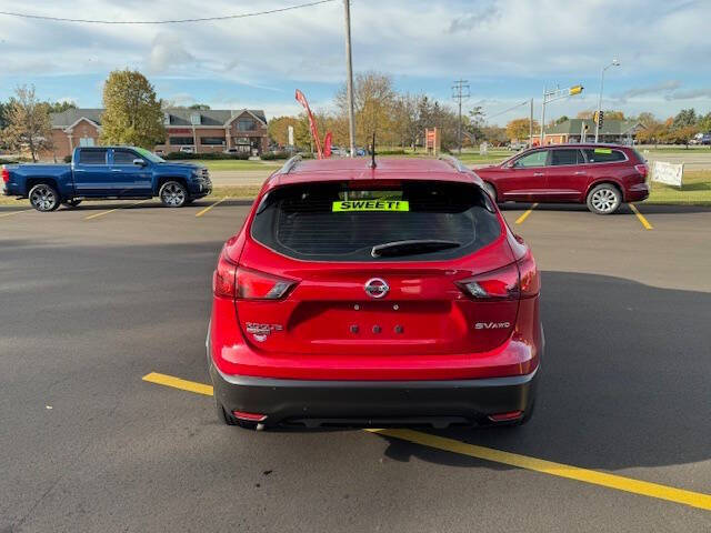 2017 Nissan Rogue Sport SV
