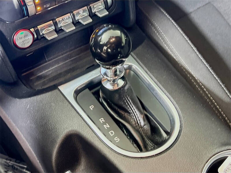 2019 Ford Mustang EcoBoost