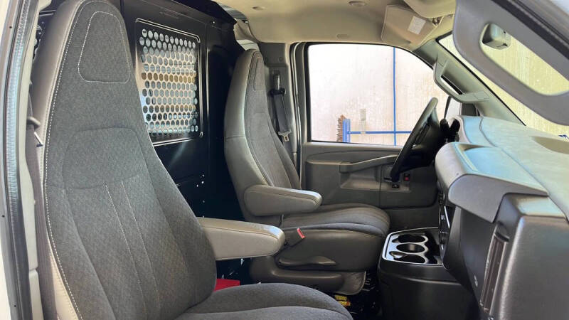 2019 GMC Savana 2500