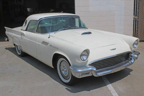 1957 Ford Thunderbird
