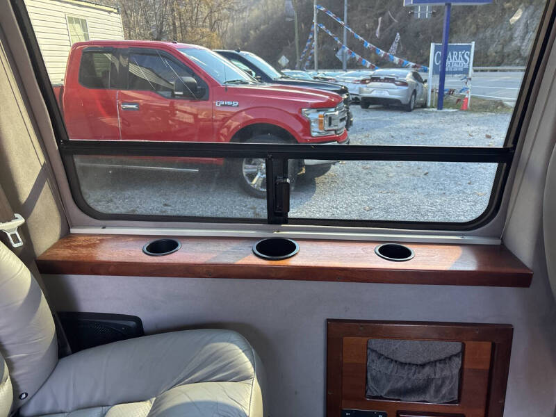 2003 Ford E-Series E-150