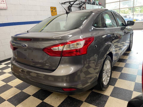2012 Ford Focus SEL