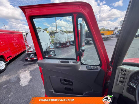 2018 International DuraStar 4300