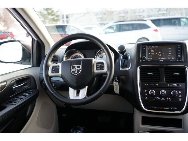 2017 Dodge Grand Caravan SE