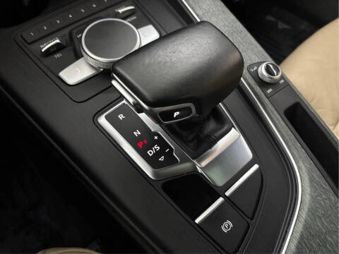 2017 Audi A4 2.0T quattro Premium Plus