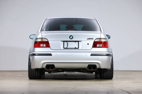 2003 BMW M5