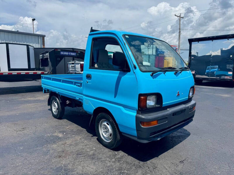 1997 Mitsubishi MINI CAB
